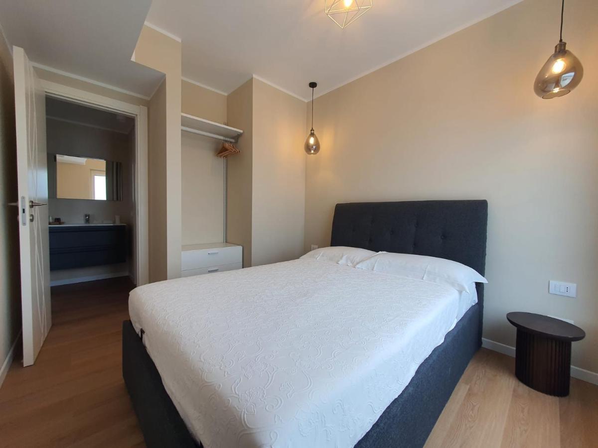Blu Sea Apartments ปิเอตราลิกูเร ภายนอก รูปภาพ